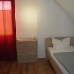 Отель Bennetts Restaurant Und 3*