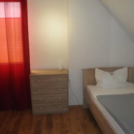 Hotel Bennetts Restaurant Und 3*