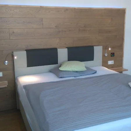 Hotell Bennetts Restaurant Und 3*