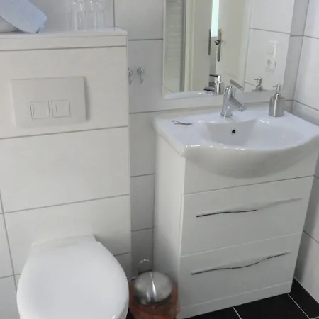 Hotell Bennetts Restaurant Und 3*