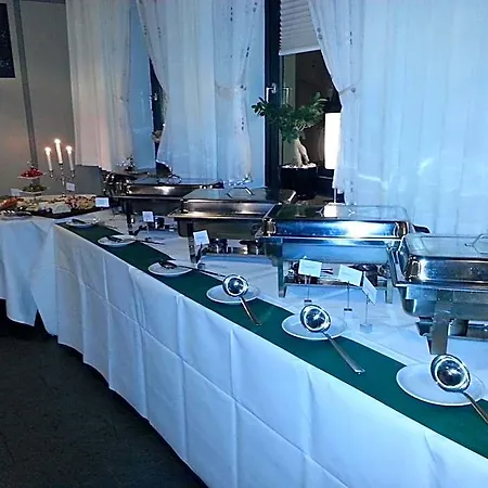 Hotel Bennetts Restaurant Und