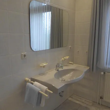 Bennetts Restaurant Und 3*