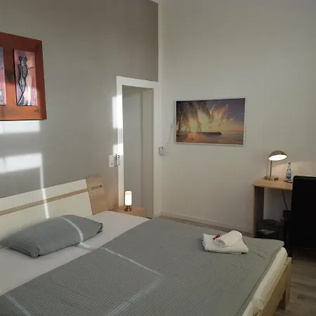 Bennetts Restaurant Und Hotel 3*